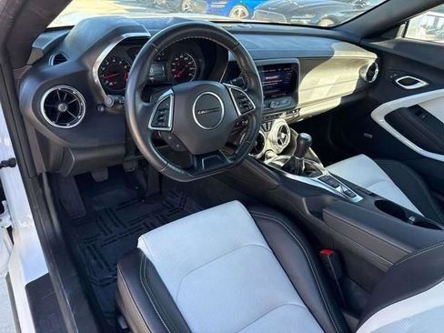 Used 2024 Chevrolet Camaro LT w/ RS Package image 31