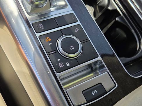 Used 2020 Land Rover Range Rover Sport HSE AWD/4WD image 25