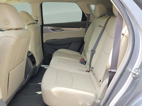 Used 2024 Cadillac XT5 Premium Luxury w/ Technology Package FWD image 10