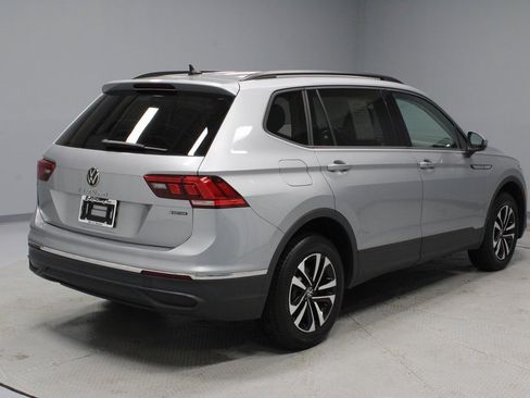 Used 2022 Volkswagen Tiguan S image 12