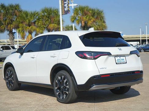 New 2026 Honda HR-V EX-L image 4