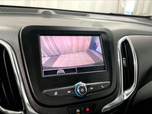 Used 2022 Chevrolet Equinox LT image 19