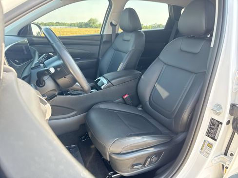 Used 2025 Hyundai Tucson SEL FWD image 11