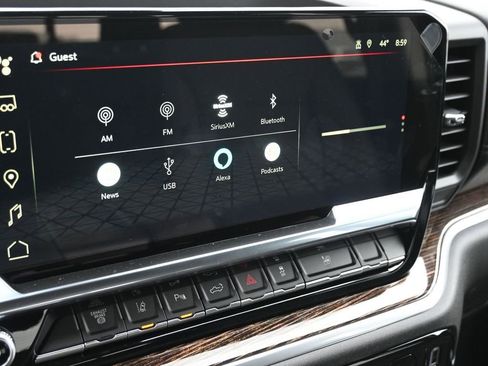 Used 2025 GMC Sierra 3500 SLE w/ SLE Value Package image 29