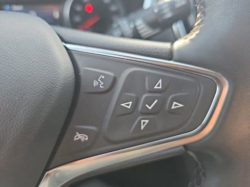 Used 2024 Chevrolet Equinox LT w/ LPO, Floor Liner Package FWD image 29