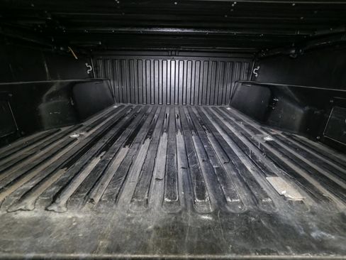 Used 2016 Toyota Tacoma TRD Off-Road image 13