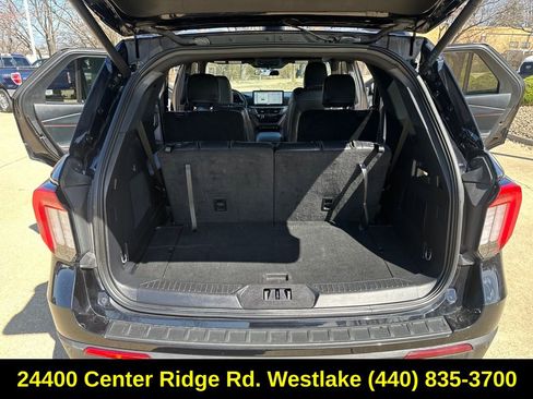 Used 2025 Ford Explorer ST-Line AWD/4WD image 16