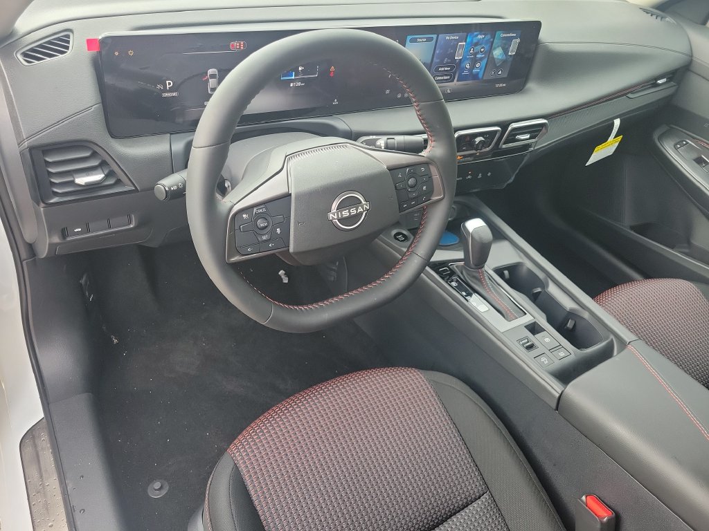 New 2027 Nissan Sentra SR FWD image 22