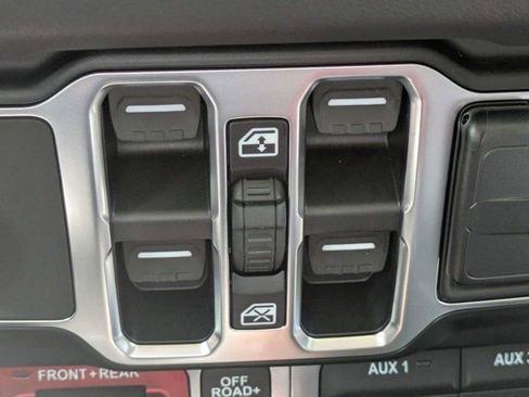 New 2026 Jeep Gladiator Rubicon AWD/4WD image 23