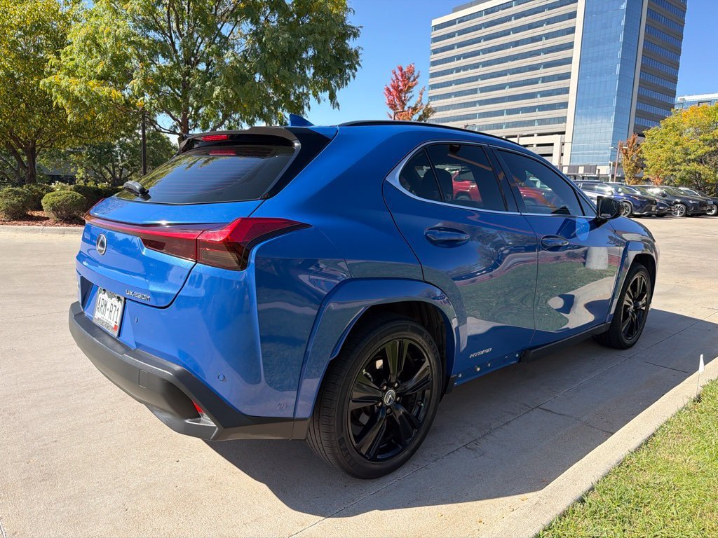 Used 2021 Lexus UX 250h w/ Premium Package AWD/4WD image 3