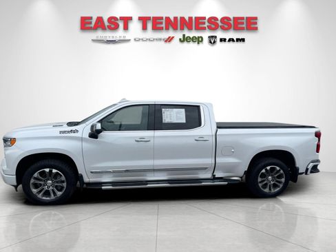 Used 2024 Chevrolet Silverado 1500 High Country w/ Max Trailering Package AWD/4WD image 6