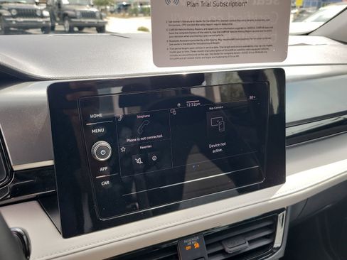 Used 2025 Volkswagen Taos S image 21