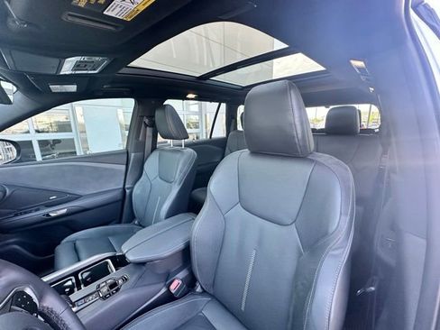 Used 2026 Lexus TX 350 AWD w/ Technology Package image 9
