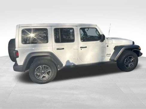 Used 2020 Jeep Wrangler Unlimited Sport S w/ Sun And Sound Package image 23