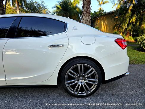 Used 2016 Maserati Ghibli RWD image 54