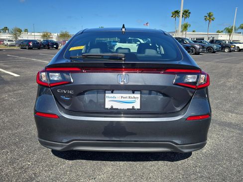 Used 2023 Honda Civic EX-L image 5