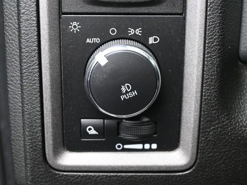 Used 2019 RAM 1500 Tradesman w/ Tradesman SXT Package AWD/4WD image 15