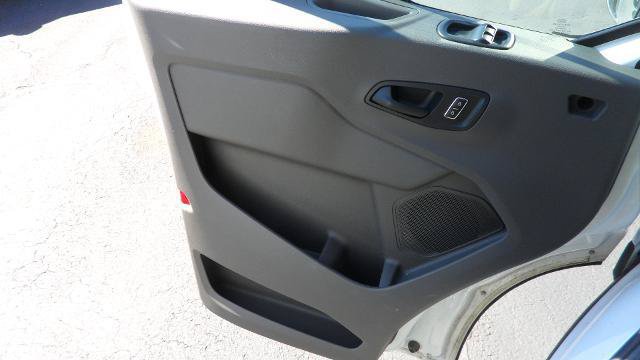 Used 2024 Ford Transit 350 XLT RWD image 33