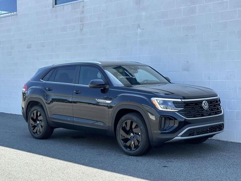 New 2026 Volkswagen Atlas Cross Sport SE AWD/4WD image 8