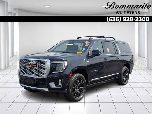 Used 2023 GMC Yukon XL Denali w/ Advanced Technology Package AWD/4WD image 1