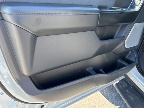 Used 2023 Ford F150 Raptor w/ Raptor 37 Performance Package image 10