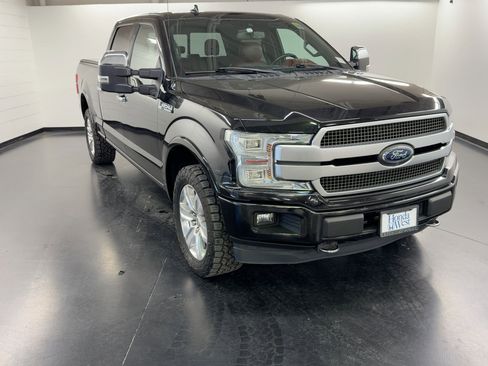 Used 2019 Ford F150 Platinum w/ Equipment Group 701A Luxury image 7