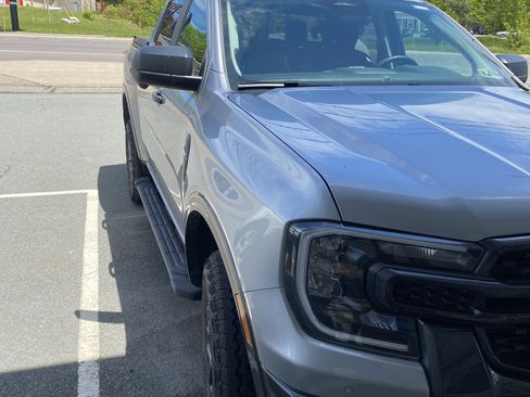 Used 2024 Ford Ranger XLT AWD/4WD image 5