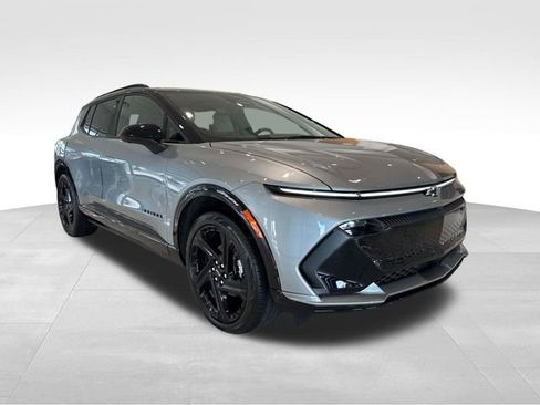 New 2026 Chevrolet Equinox EV RS image 4