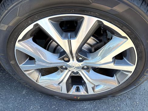 Used 2022 Hyundai Palisade SEL w/ 8P Bench Seat Package image 12