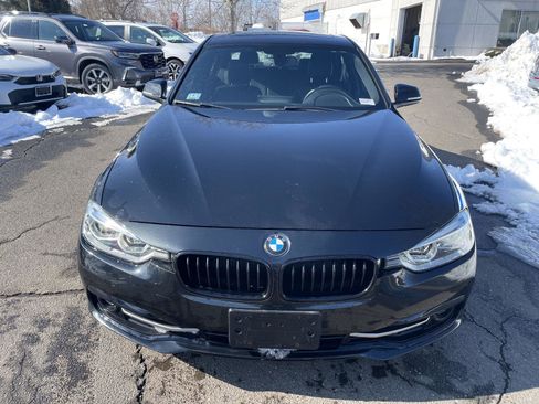 Used 2018 BMW 330i xDrive Sedan image 2