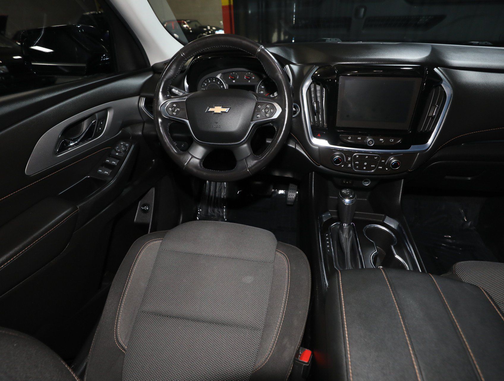 Used 2018 Chevrolet Traverse LT AWD/4WD image 44