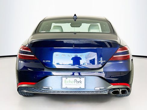 Used 2023 Genesis G70 2.0T image 7