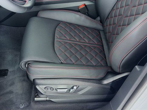 New 2026 Audi SQ8 Prestige AWD/4WD image 20