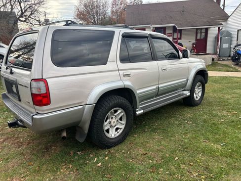 Used 2000 Toyota 4Runner Limited image 5