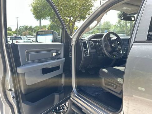 Used 2019 RAM 1500 Classic Warlock w/ Electronics Group AWD/4WD image 21
