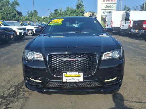 Certified 2023 Chrysler 300 S w/ Comfort Group RWD image 2