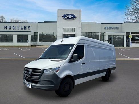 Used 2024 Mercedes-Benz Sprinter 2500 w/ Acoustic Package image 1