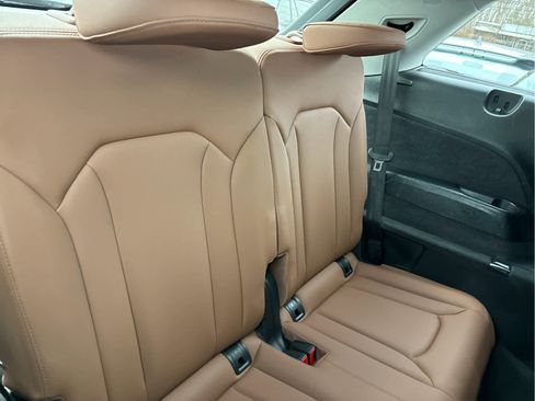 Used 2021 Audi Q7 3.0T Premium Plus image 29