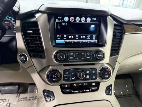 Used 2019 GMC Yukon XL Denali w/ Denali Ultimate Package image 15