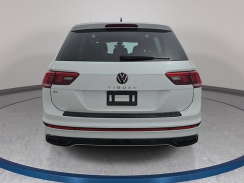 Used 2024 Volkswagen Tiguan SE R-Line image 6