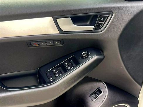 Used 2010 Audi Q5 3.2 Prestige image 10