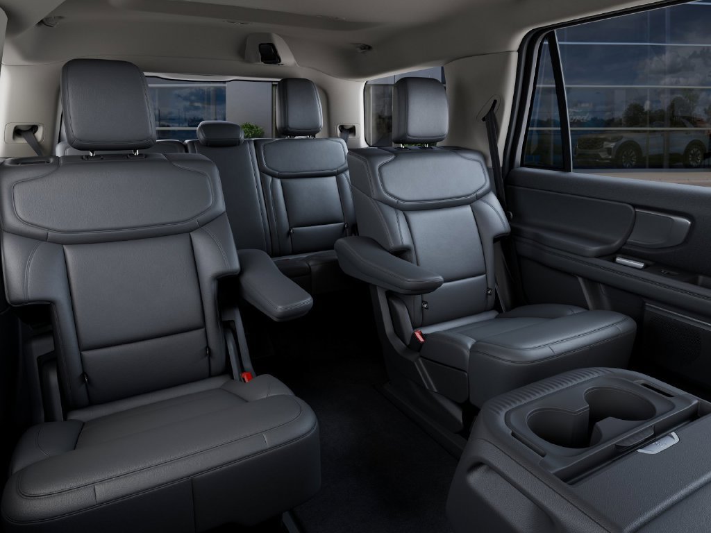 New 2027 Ford Expedition Active RWD image 23
