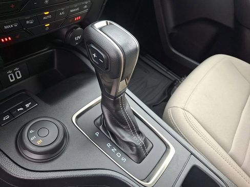 Used 2022 Ford Ranger XLT w/ Equipment Group 302A High image 20