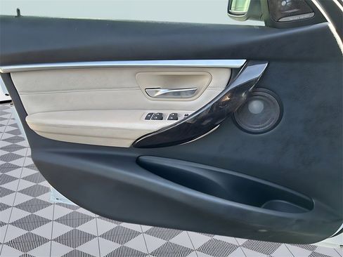 Used 2016 BMW 328i Sedan image 20