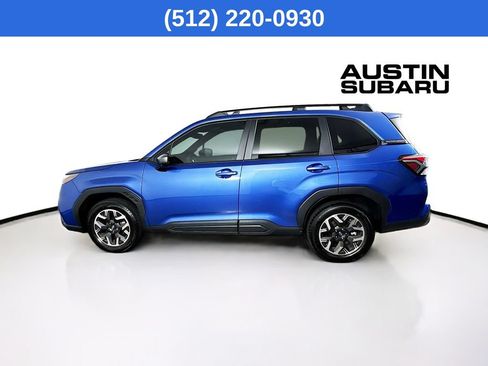 Used 2026 Subaru Forester Premium AWD/4WD image 5