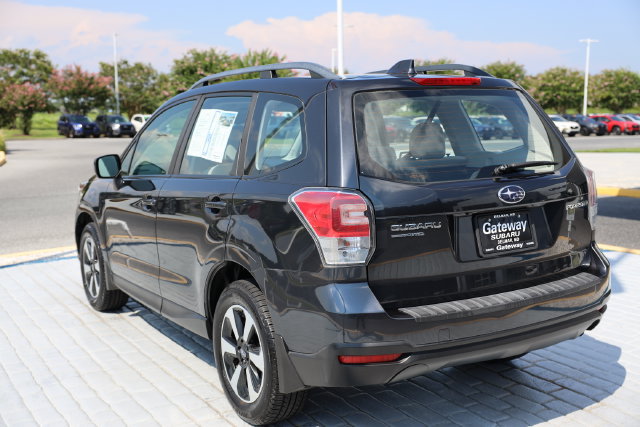 Used 2018 Subaru Forester 2.5i w/ Alloy Wheel Package AWD/4WD image 3