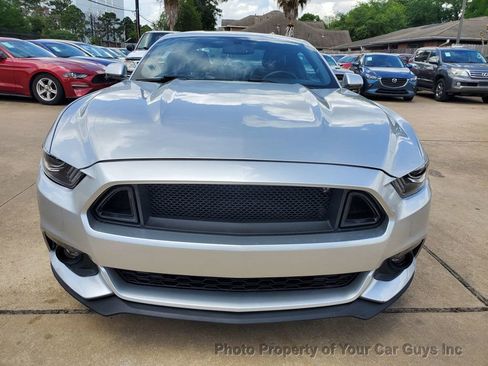 Used 2016 Ford Mustang Premium image 4