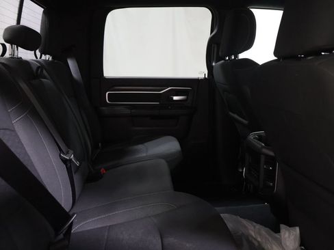 New 2026 RAM 2500 Big Horn AWD/4WD image 12