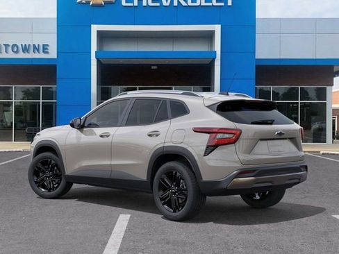 New 2026 Chevrolet Trax ACTIV image 3