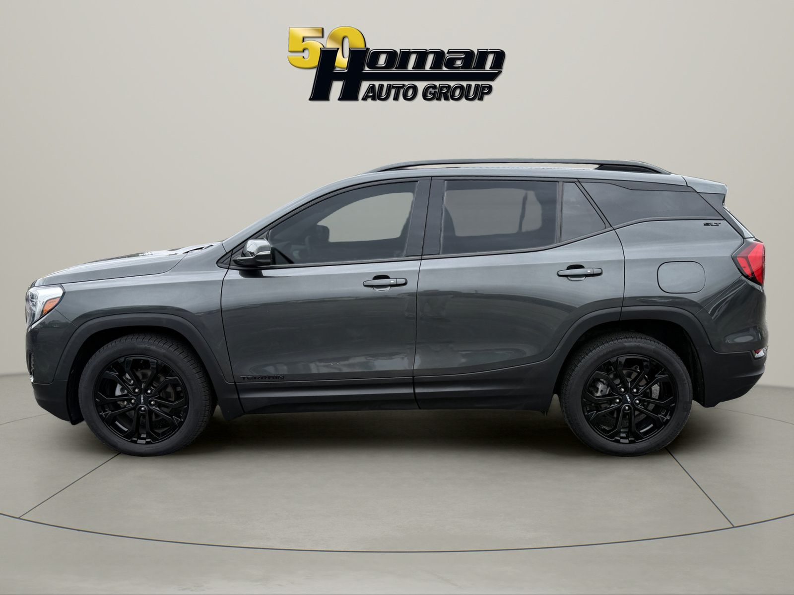 Used 2021 GMC Terrain SLT w/ Elevation Edition FWD image 2